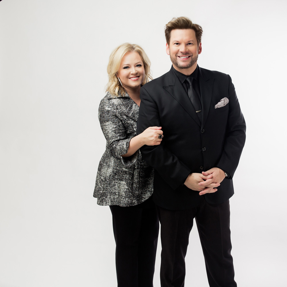 Jim and Melissa Brady | Promotional Photo